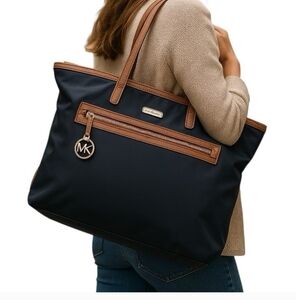 MICHAEL KORS KEMPTON NYLON TOTE BAG PURSE BLACK & BROWN GOLD HARDWARE LOCK WOMEN